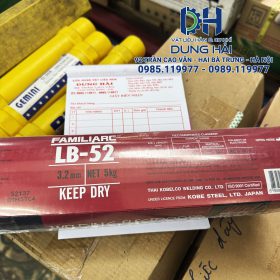 Que hàn chịu lực Kobelco LB-52 vỏ hộp giấy màu đỏ mác tiêu chuẩn AWS E7016 chính hãng Nhật Bản Thái Lan đầy đủ kích cỡ sợi 2.6ly bó 2kg sợi 3.2ly và 4ly bó 5kg chuyên hàn ống áp lực kết cấu thép siêu âm chụp X-ray giá sỉ tốt tại Cửa hàng vật liệu hàn Dung Hải Chợ Trời Hà Nội.