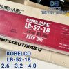 Que hàn Kobelco LB-52-18 mác tiêu chuẩn E7018 xuất xứ Nhật Bản Thái Lan chính hãng đầy đủ cỡ sợi 2.6ly 3.2ly và 4ly đóng gói đồng bộ bó 5kg bọc thuốc bột sắt chuyên hàn đắp dầm kết cấu sắt thép chịu tải cao bán tại Cửa hàng vật liệu hàn Dung Hải Chợ Trời.